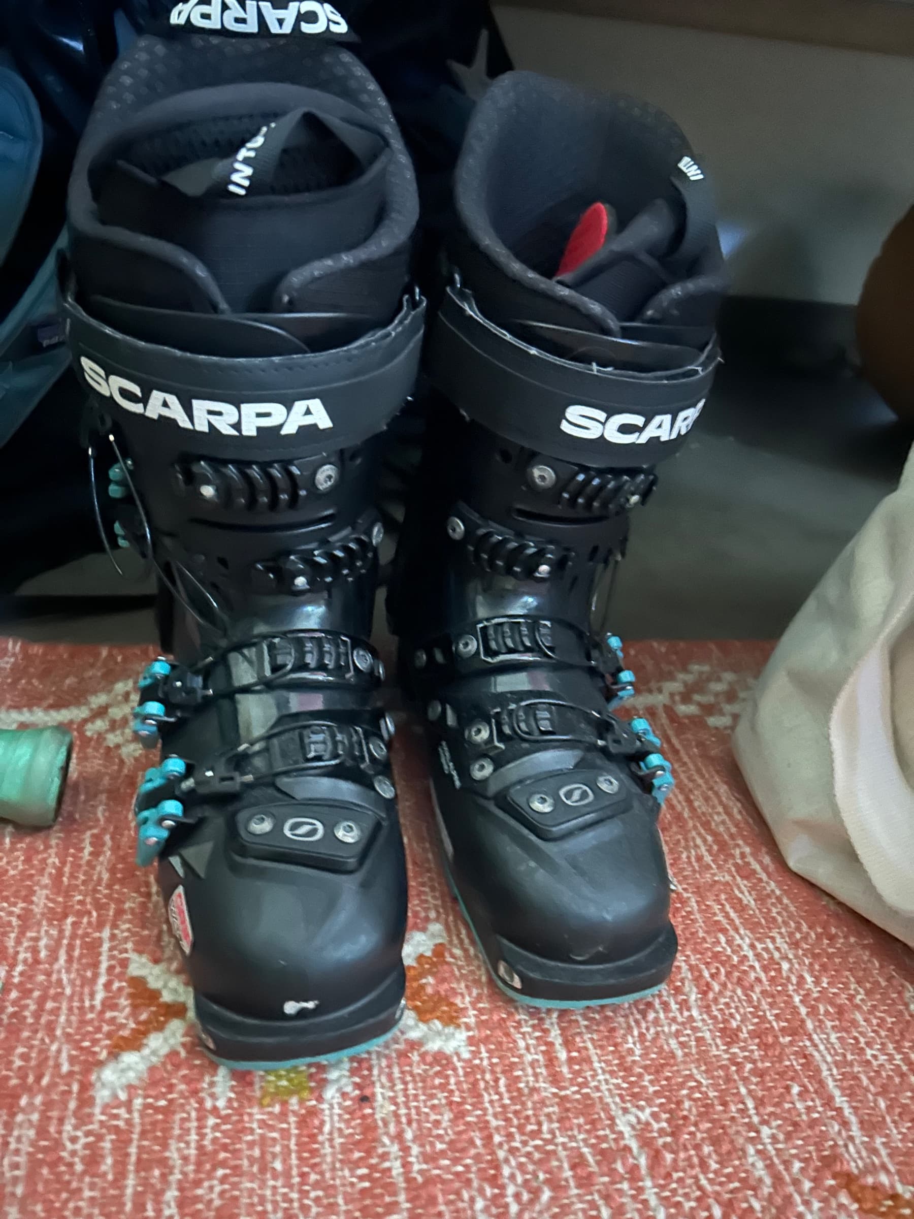 Ski Boots - Scarpa Quattro SL AT boots